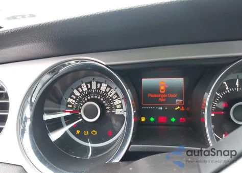 2013 Ford Mustang V6 Premium z USA, uszkodzony, nr VIN 1ZVBP8AM7D5237594